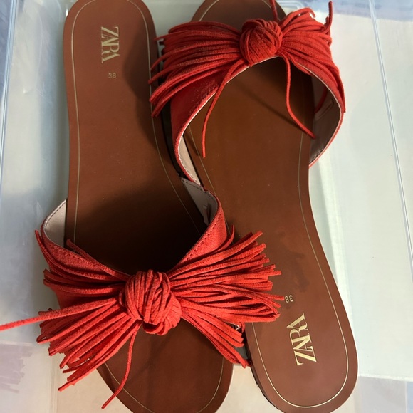 Zara Women's Red Fringe Sandals - Picture 1 of 3